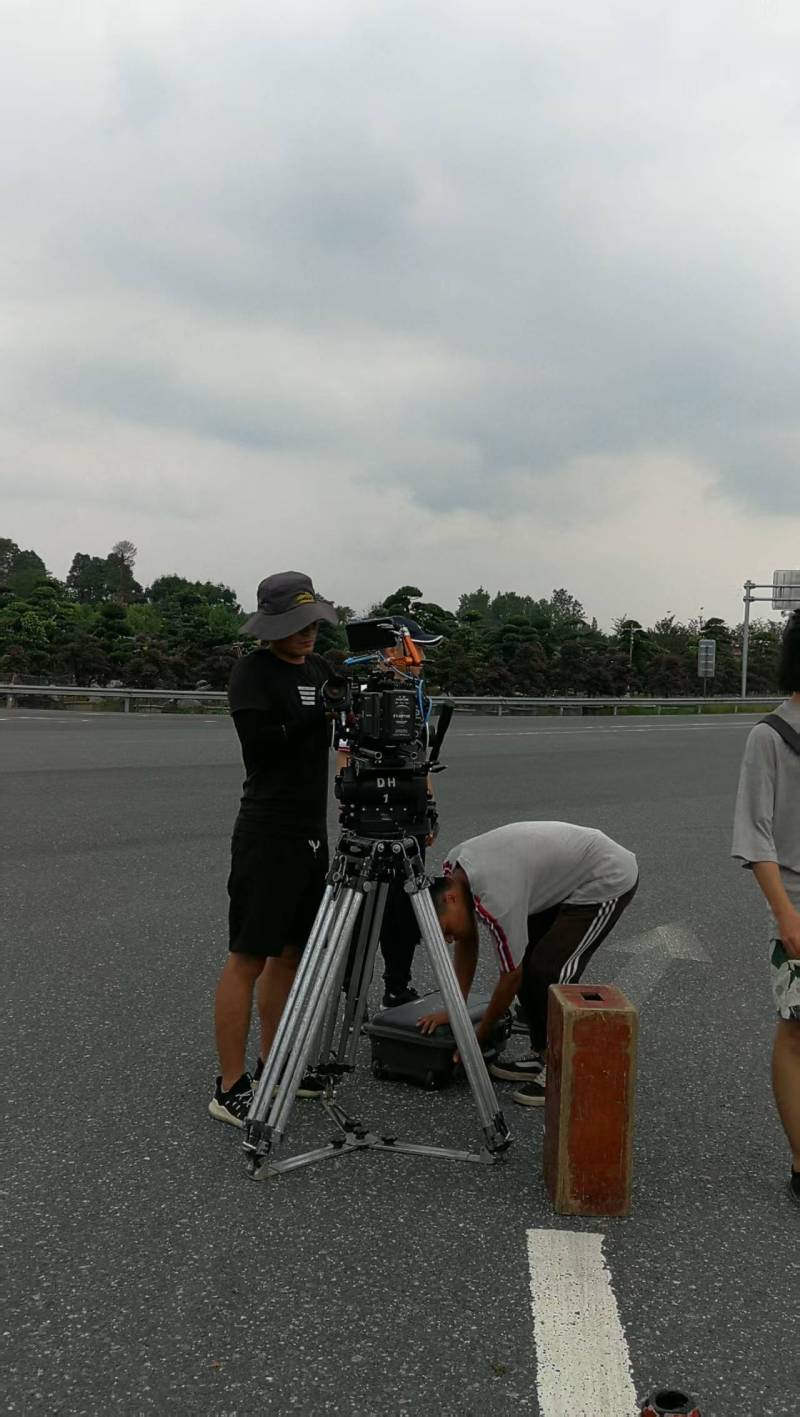 定安县TVC拍摄公司：唤醒集体记忆，构建跨代际沟通桥梁